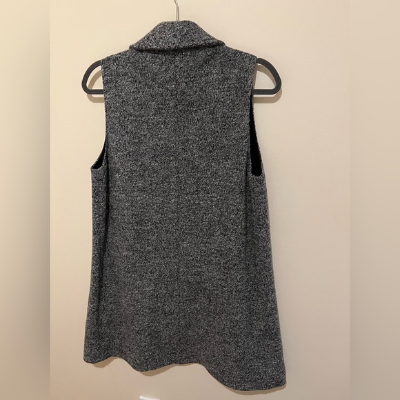 Club Monaco Vest - Picture 2 of 4